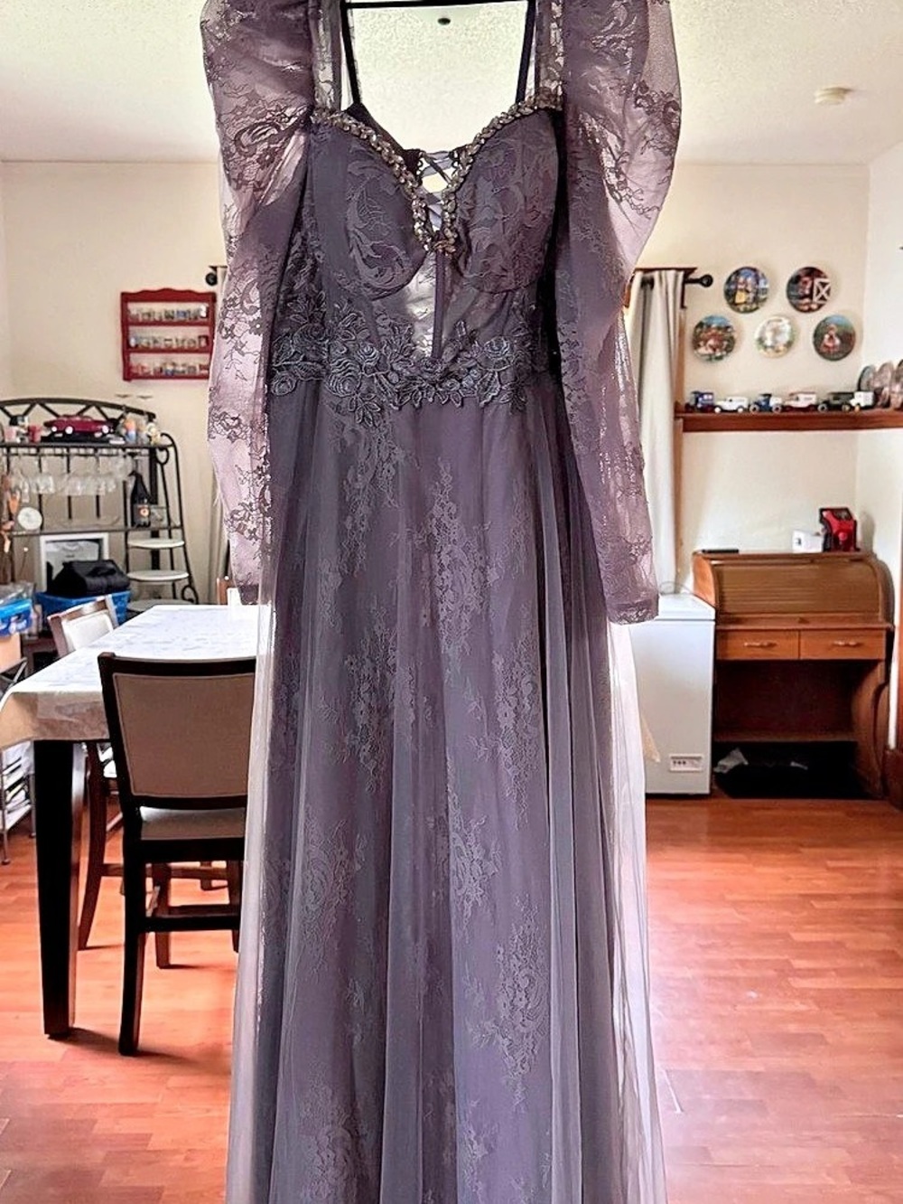 Floral Lace Maxi Dress in Purple Like New, worn only once
